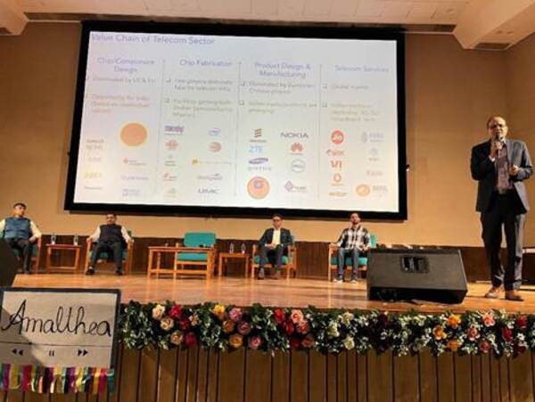 Dr. Rajkumar Upadhyay, CEO of C-DOT, delivering his remarks during a session at IIT Gandhinagar
