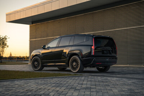 027 IONIQ 9 AWD Performance Calligraphy Black Ink is photographed at Hyundai Motor Group Metaplant America (HMGMA) in Ellabell, Ga., on April 20, 2026.