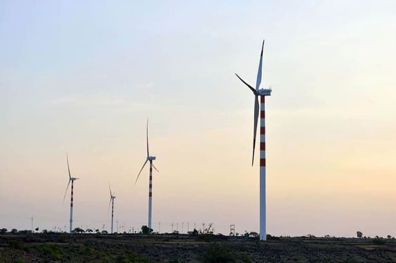 Suzlon Powers Ahead with 195 MW Sunsure Energy Order Suzlon Powers Ahead with 195 MW Sunsure Energy Order