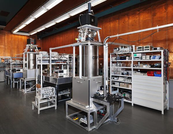 The two caesium fountain clocks at PTB provide the legal time for the entire Federal Republic of Germany
